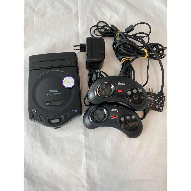 Sega Dreamcast Console and Accessories