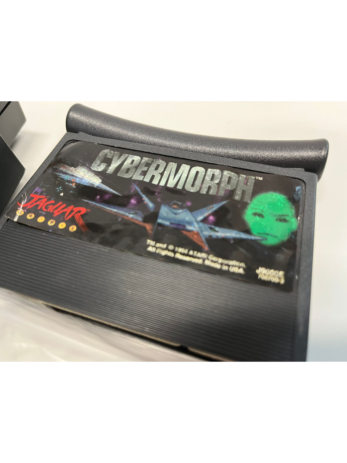 Atari Jaguar Console + 2 Controllers + Cybermorph