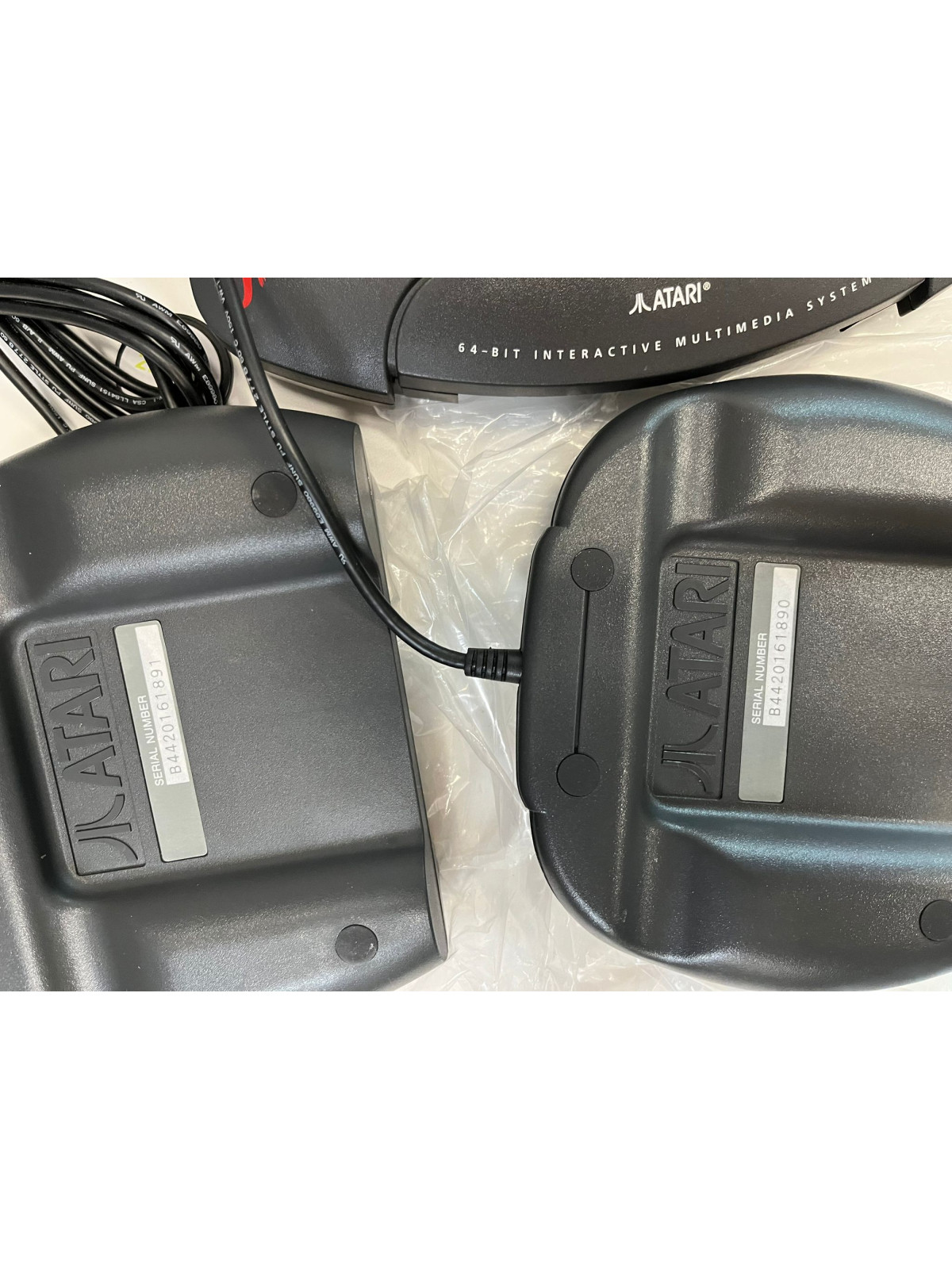 Atari Jaguar Console + 2 Controllers + Cybermorph