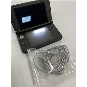 Nintendo 3DS XL in Silber und Schwarz mit geringfügigen Schäden