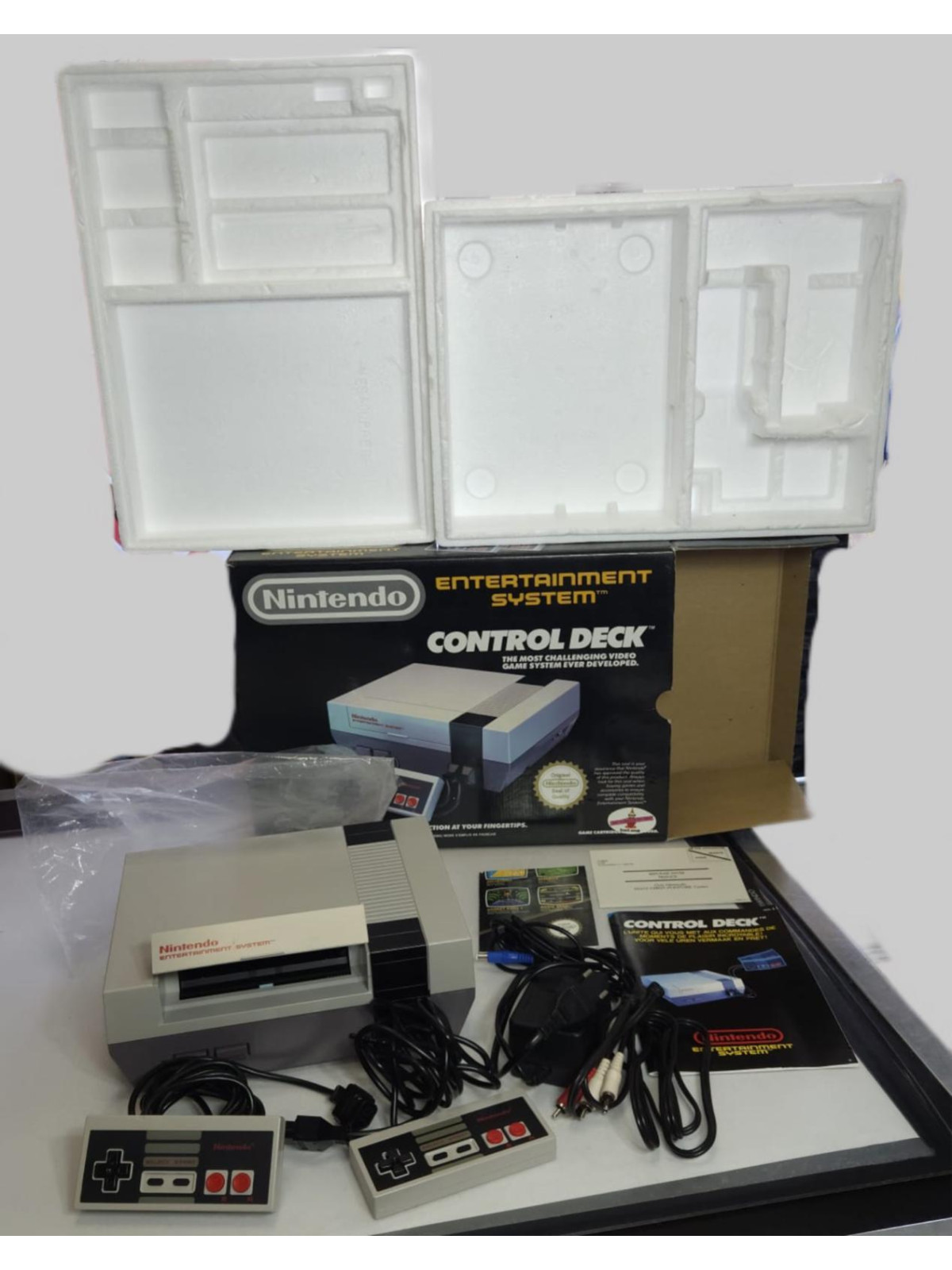 Nes Console Boxed