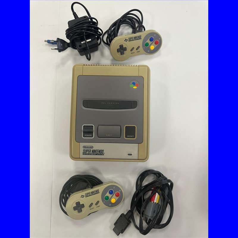 SNES Console incl. Controller (Vergeeld)