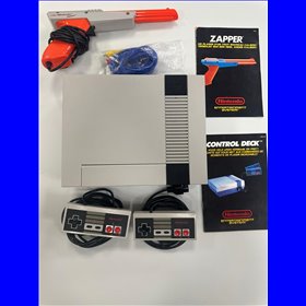 Nes Console incl. Controller en Zapper Nes Console incl. Controller en Zapper