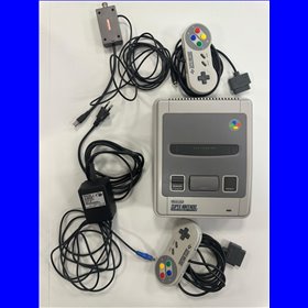 SNES Console incl. Controller (Licht Verkleurd)