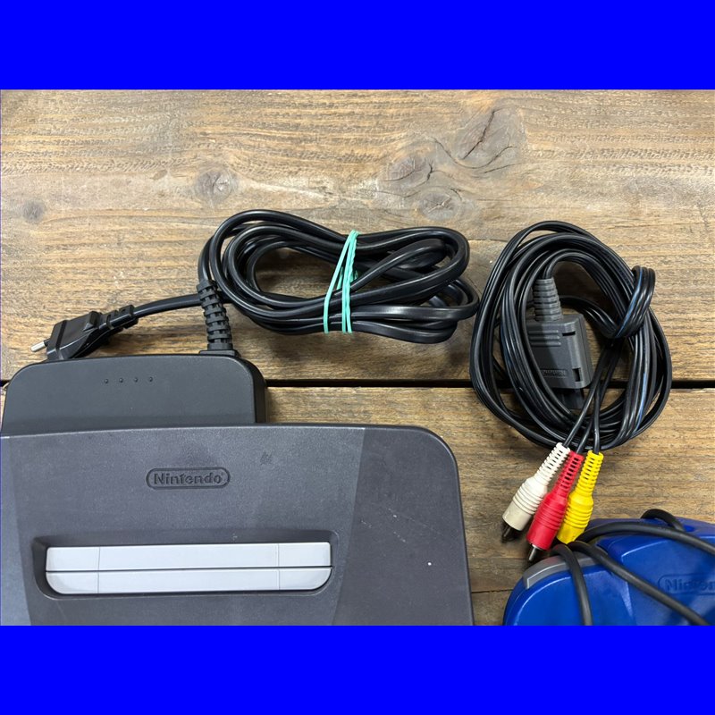 N64 Console Zwart incl. Blauwe Controller