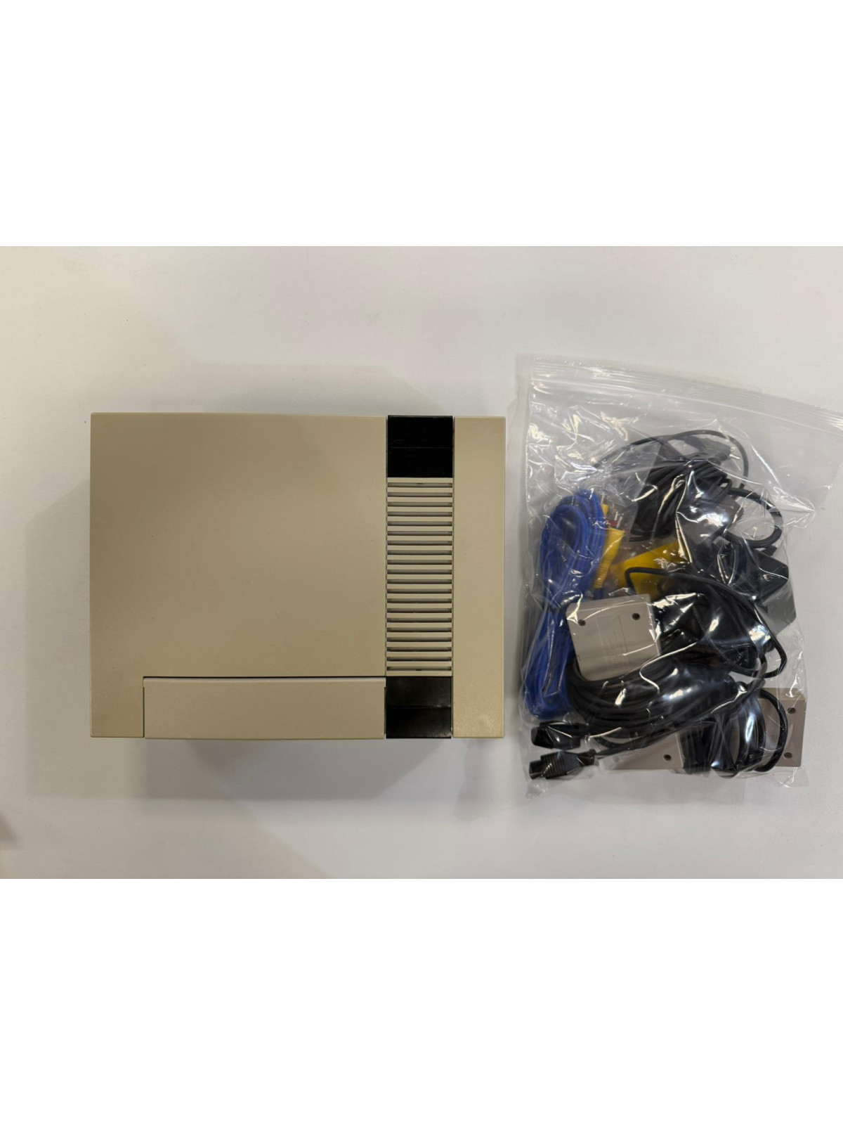 NES Console (verkleurd) incl. Controller