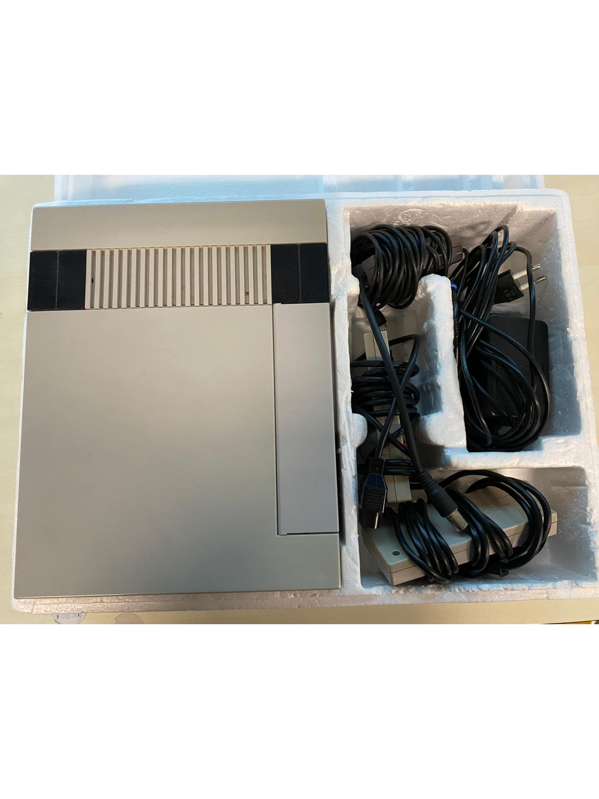 Nes Console Boxed incl. Ice Climber