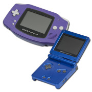 Game Boy Advance-Konsole und Zubehör